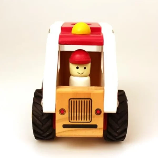 Fashion Ambulance I Trae Biler & Transport