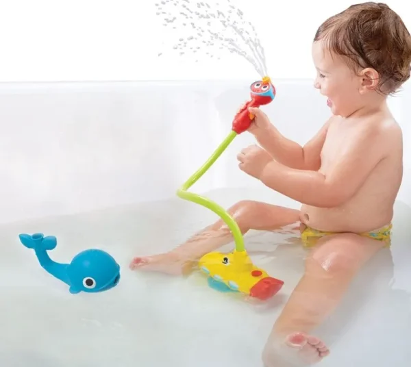 Fashion Submarine Spray Whale Badeleg